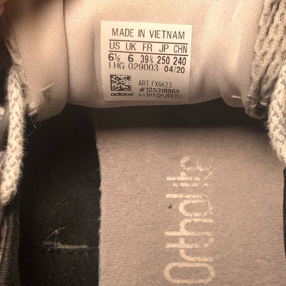 adidas Gray Sneakers with Red Accents - Picture 9 of 9